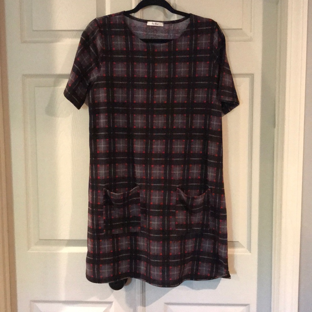 Red and black plaid shift dress